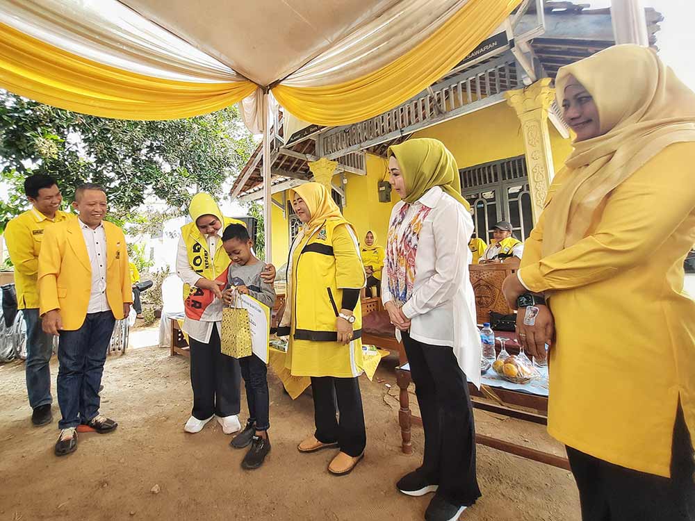 IIPG Lampung yanti Airlangga Riana Sari Arinal berikan Bantuan untuk Preliyan - Yopie Pangkey