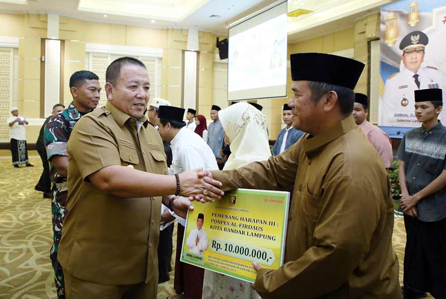 Hari Santri Nasional 2023 Gubernur Lampung Arinal Djunaidi Luncurkan Pusat Studi Alquran.jpg