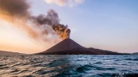61fe2b363d300 Gunung Anak Krakatau