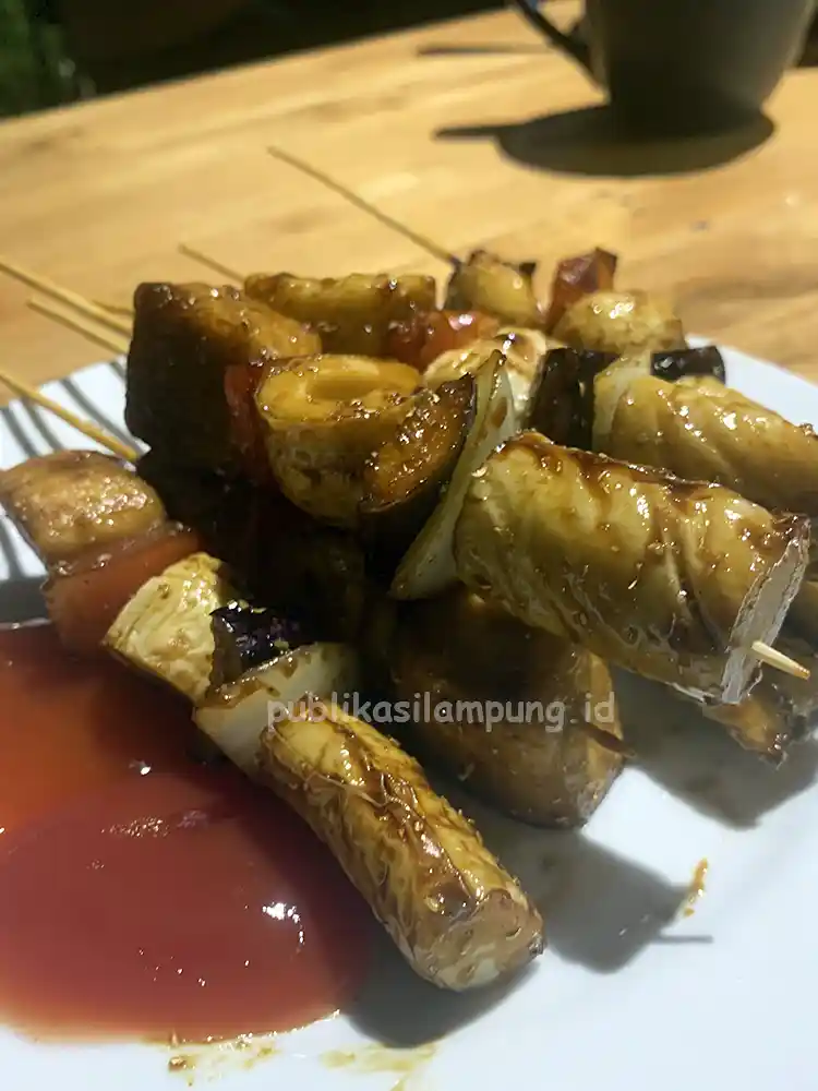 Foto Bakaran All You Can Eat  Fresqa Bistro Batiqa Hotel Lampung malam minggu - publikasilampung.id - Yopie Pangkey - 3