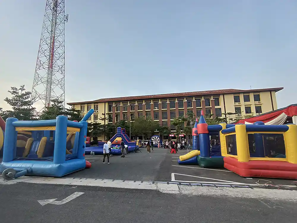 Carnaval Kebahagiaan Anak Panti Asuhan Meriahkan Mapolda Lampung.webp