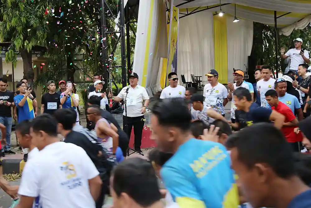 Gubernur Arinal Djunaidi PU Lampung Run 5K.webp