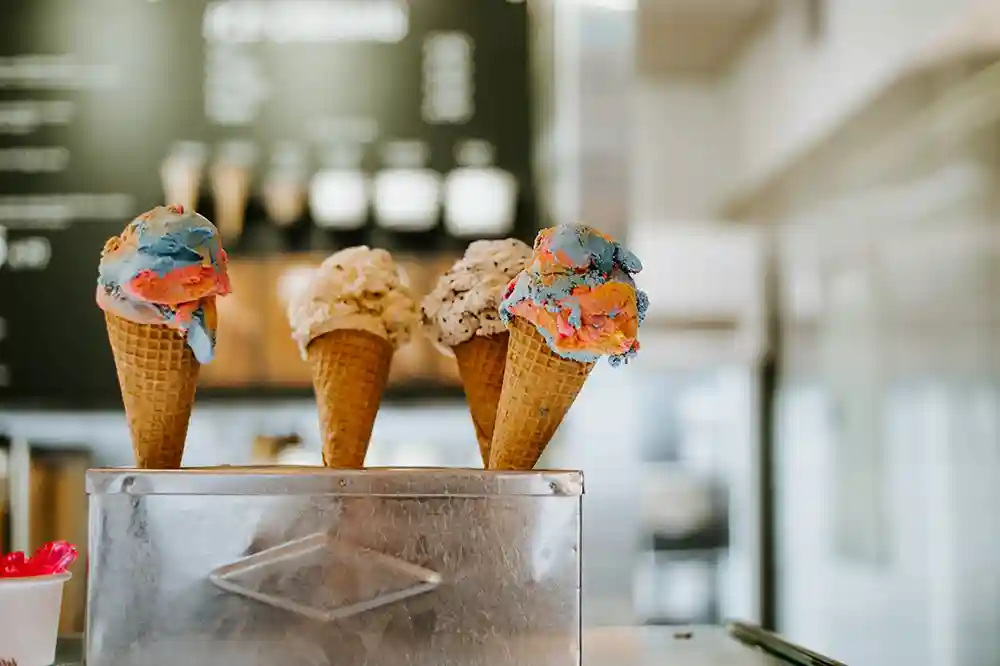 Foto Kedai es krim ice cream di bandar lampung - annie spratt - unsplash