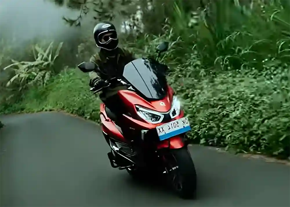 Polytron Perkenalkan Motor Listrik Fox Electric di GIIAS 2024