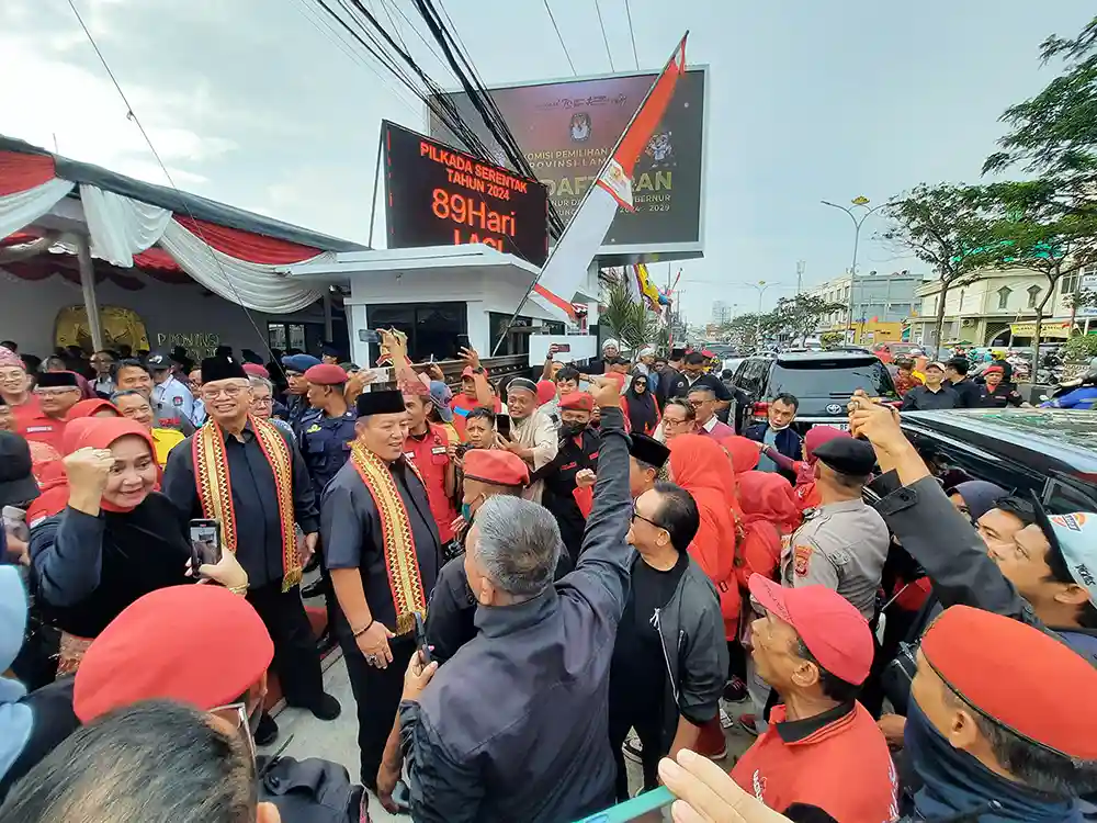 Berkoalisi dengan Rakyat - Arinal-Sutono dan PDIP Targetkan Kemenangan di Pilgub Lampung - yopie pangkey.webp