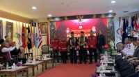 Daftar ke KPU Arinal-Sutono Didampingi Sudin Muckhlis Basri Umar Ahmad - Yopie Pangkey Daftar ke KPU Arinal-Sutono Didampingi Sudin Muckhlis Basri Umar Ahmad - Yopie Pangkey