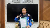 Selebgram ALJ Laporkan OAA ADL ke Polda Lampung Terkait Dugaan Penggelapan dan Pelanggaran UU ITE 1 Selebgram ALJ Laporkan OAA ADL ke Polda Lampung Terkait Dugaan Penggelapan dan Pelanggaran UU ITE 1