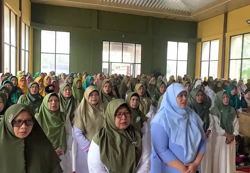 Umi Laila Ajak Paslon Pilkada Pringsewu 2024 Kampanye Positif dan Damai.webp