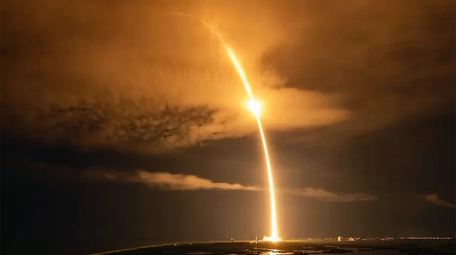 Satelit Nusantara 5 Meluncur - Internet Cepat dan Merata dari Aceh hingga Papua Satelit Nusantara 5 Meluncur - Internet Cepat dan Merata dari Aceh hingga Papua