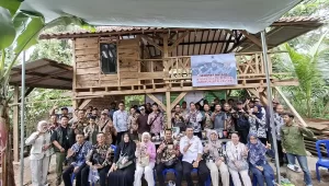 Belajar dari Pesawaran Garut Siapkan Hilirisasi Perhutanan Sosial Lewat IAD - Yopie Pangkey