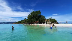 Opini Banyak Destinasi Minim Cerita Perjalanan - PR Pariwisata Lampung - Yopie Pangkey Avonturin
