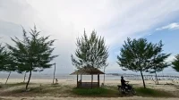 Rekomendasi Pantai Hits di Lampung Timur - Yopie Pangkey Rekomendasi Pantai Hits di Lampung Timur - Yopie Pangkey