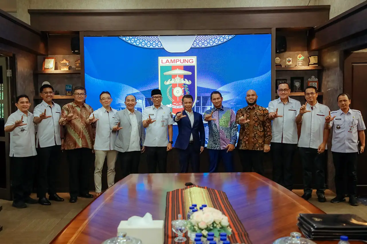 Energi Hijau Lampung Rahmat Mirzani Djausal MoU dengan President Citaglobal Malaysia Berhad Tan Sri Dato Sri Mohamad Norza Zakaria