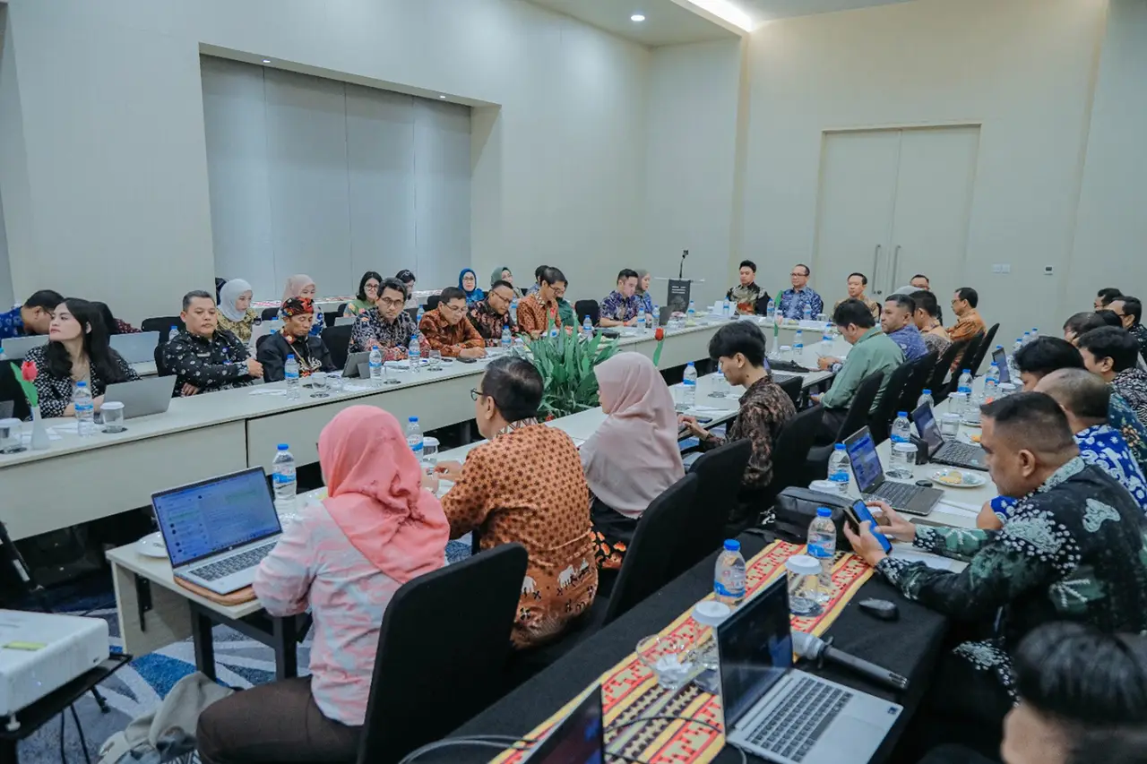 FGD Pembiayaan Karbon Sektor Kehutanan - Sekdaprov Marindo Kurniawan - Pemprov Lampung Ekonomi Hijau Pengelolaan Kehutanan Berkelanjutan