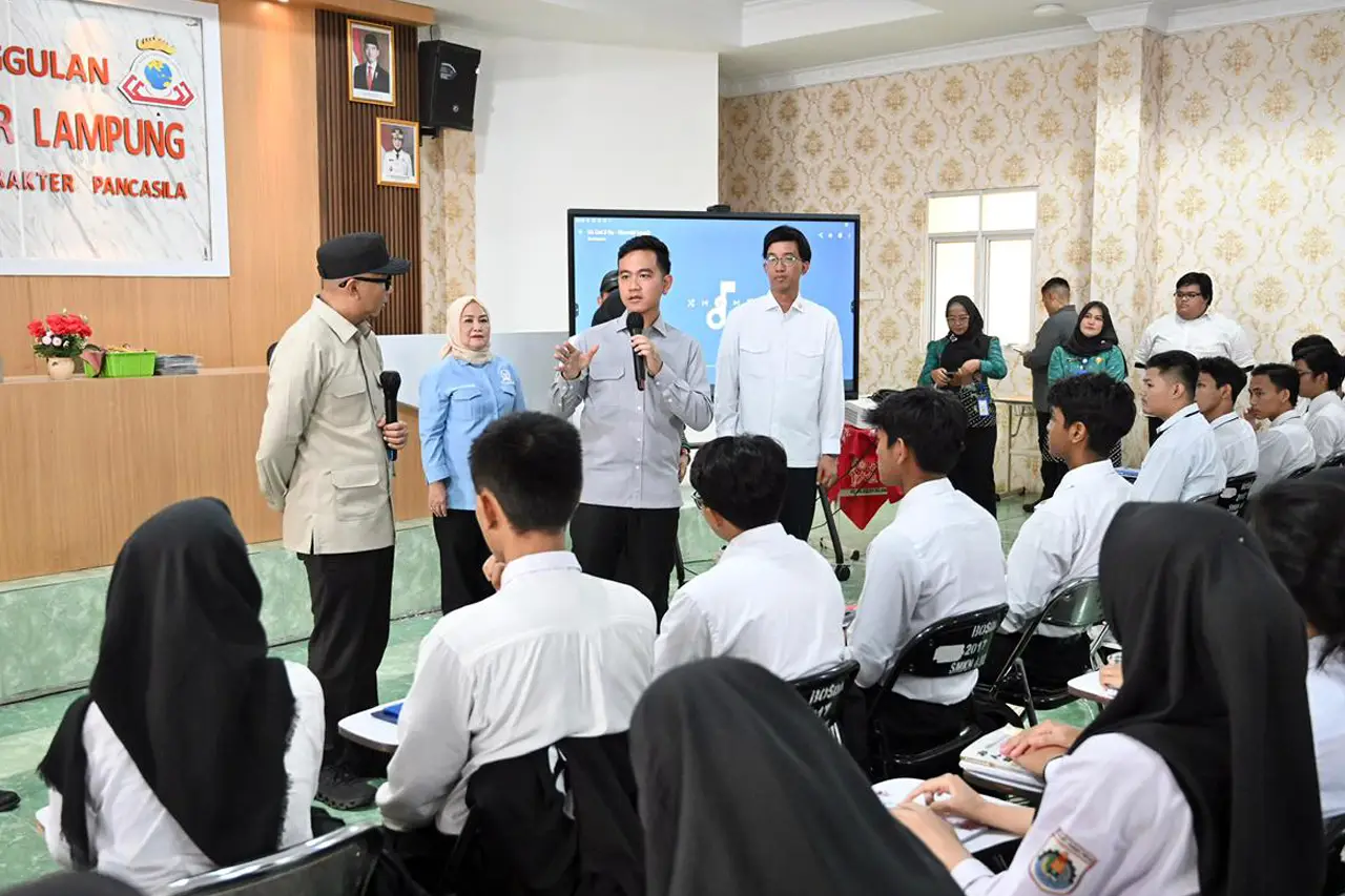SMKN 4 Bandar Lampung Siapkan Siswa Kerja ke Jepang Wapres Gibran Rakabuming Janji Cari Solusi