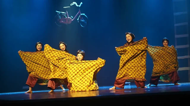 Foto Sanggar Gardancestory Hadirkan The Beginning of Bloom Ruang Tumbuh Penari Muda Lampung