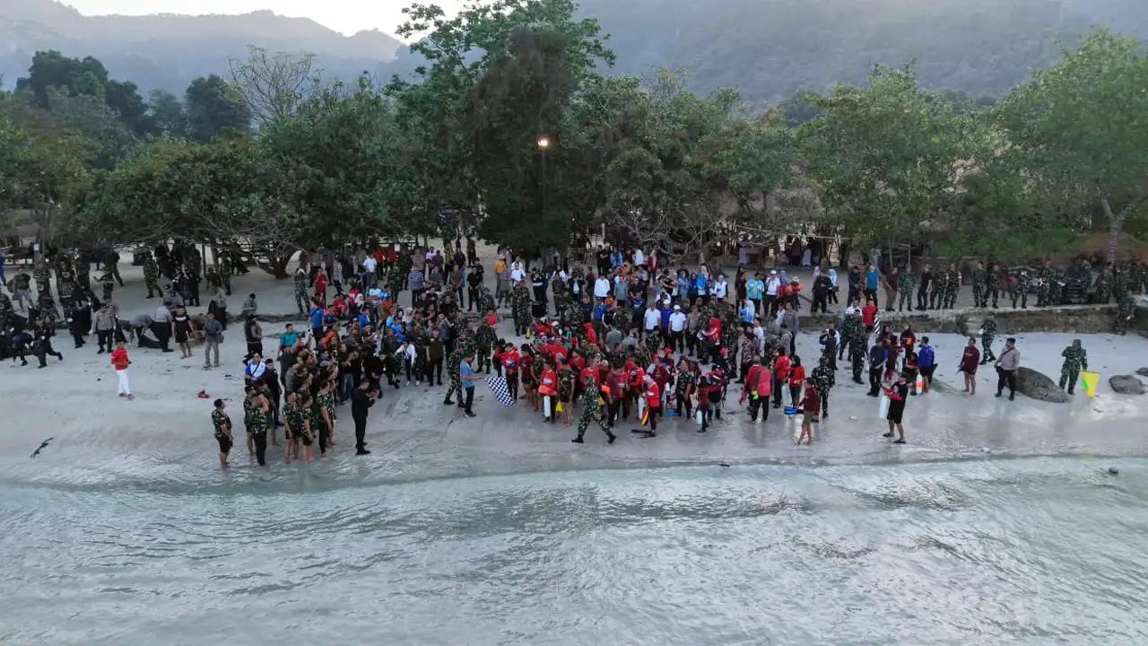 Bukan Sekadar Bersih Pantai Korem 043 Gatam Dorong Budaya Bersih di Lampung 2