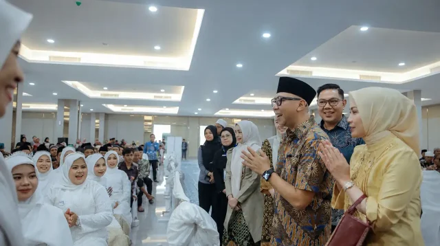 Nikah Massal Begawi Cinta Lampung 31 Pasangan Sah Menikah Gratis - Pemprov Lampung