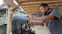 Lompatan Hilirisasi Kopi Petani Hutan KPH Pesawaran Dari Cangkul hingga Mesin Espresso - Yopie Pangkey Lompatan Hilirisasi Kopi Petani Hutan KPH Pesawaran Dari Cangkul hingga Mesin Espresso