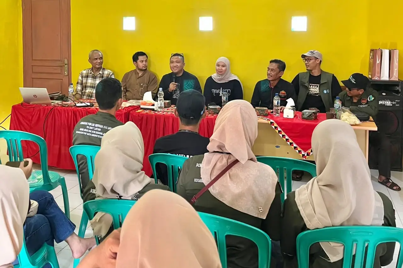 Pelaku UMKM Pariwisata Harapan Jaya Way Ratai Belajar Kemasan dan Medsos 2 @rahmaawti