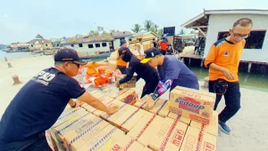 Pemprov Lampung Salurkan Bantuan Logistik dan Peralatan Pemadaman Karhutla TN Way Kambas - Yopie Pangkey